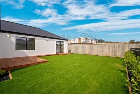 80 Muirhill Street — image 22
