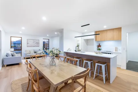 20 Glovers Road — image 14